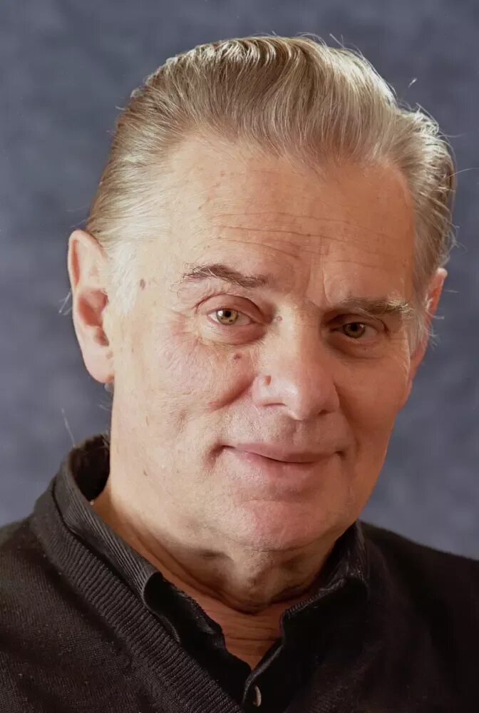 Владимир Андреев